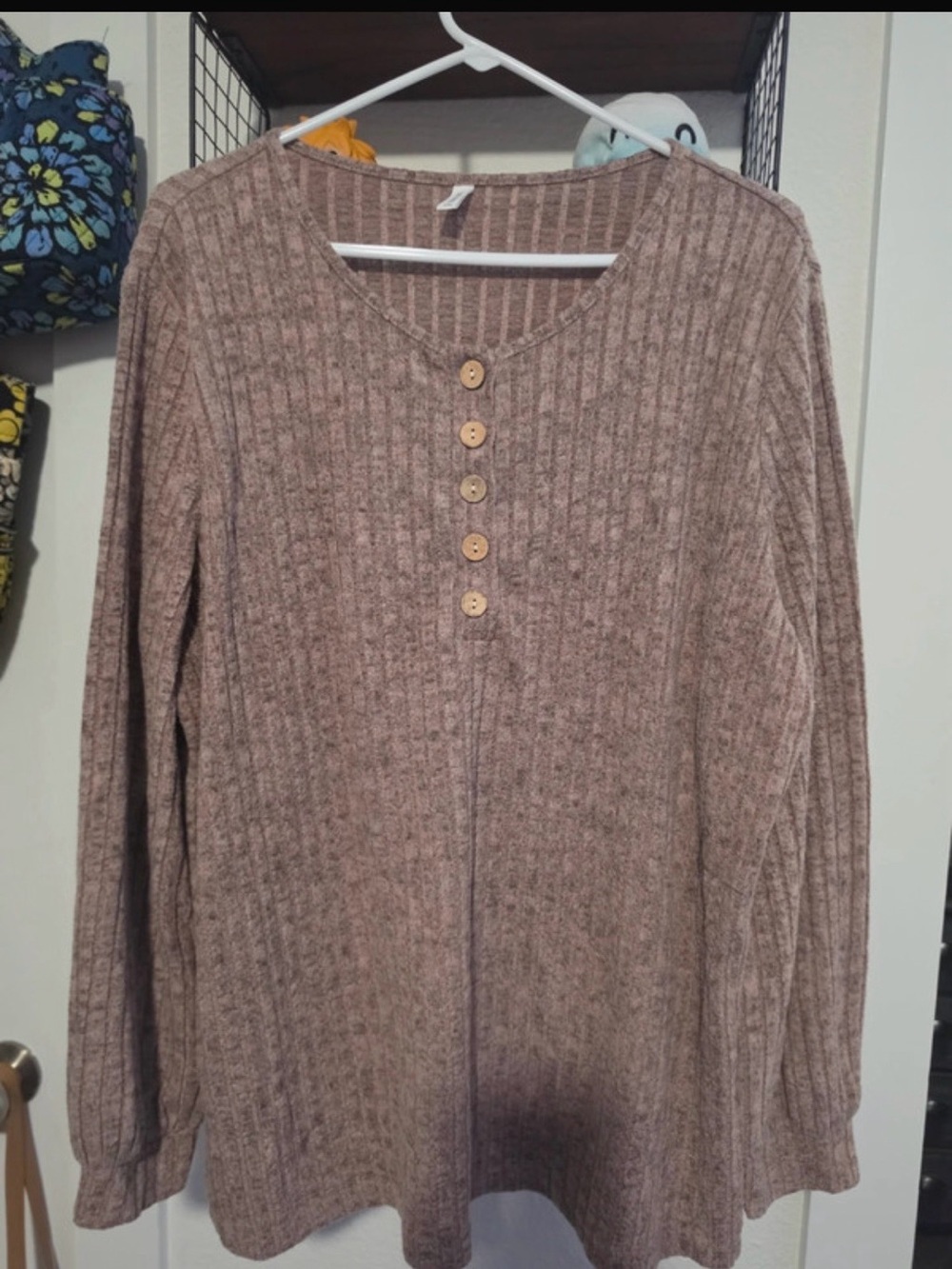 DB Moon Cozy Ribbed Button-Front Women’s Sweater - Taupe